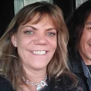 Meet your Posher, Joni